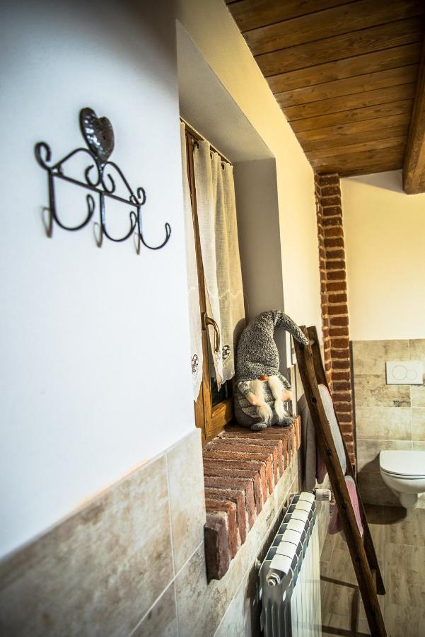 Cascina Lunguria Villa Francavilla Bisio Exterior photo